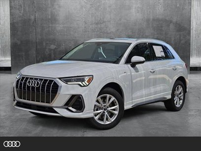 New 2025 Audi Q3 2.0T Premium