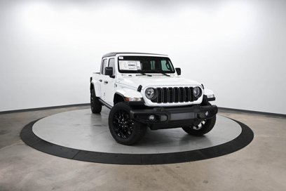 New 2025 Jeep Gladiator Sport
