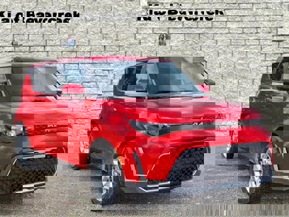 New 2025 Kia Soul LX