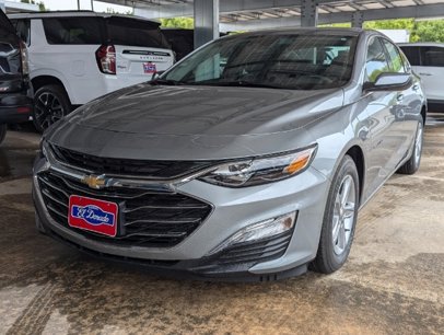New 2025 Chevrolet Malibu LS w/ LPO, Floor Liner Package