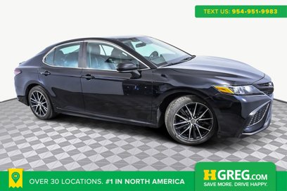 Used 2021 Toyota Camry SE