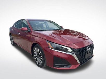 Used 2024 Nissan Altima 2.5 SV w/ SV Premium Package