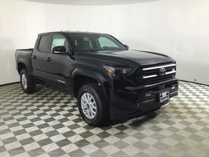 New 2025 Toyota Tacoma SR5
