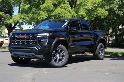 New 2025 GMC Canyon AT4 w/ Technology Plus Package