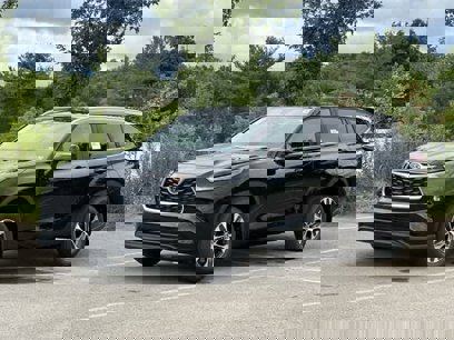 New 2024 Toyota Highlander XLE
