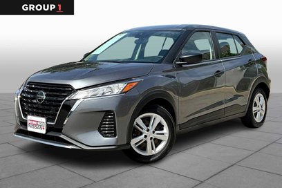 Certified 2021 Nissan Kicks S
