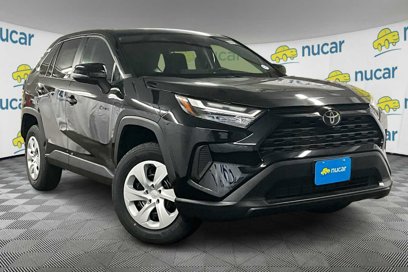 New 2025 Toyota RAV4 LE