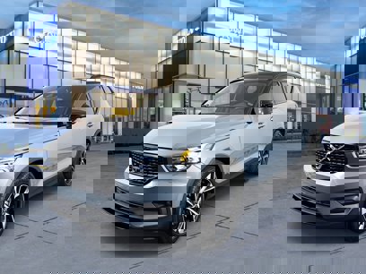 Used 2020 Volvo XC40 T4 R-Design w/ Protection Package Premier