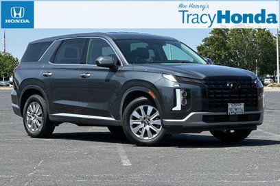 Used 2023 Hyundai Palisade SE w/ Cargo Package