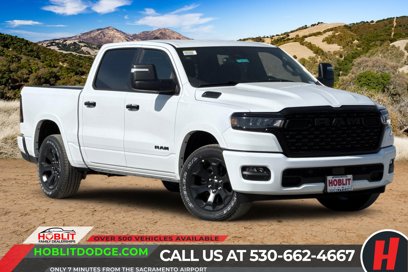 New 2025 RAM 1500 4x4 Crew Cab