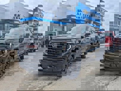 New 2025 GMC Sierra 1500 Pro w/ Graphite Edition