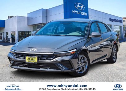 Certified 2024 Hyundai Elantra Blue