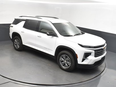 New 2025 Chevrolet Traverse LT w/ Driver Confidence Package