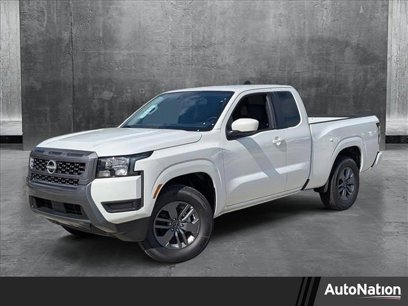 New 2025 Nissan Frontier SV