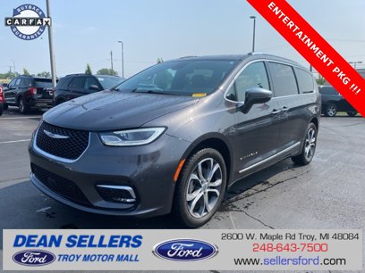 Used 2021 Chrysler Pacifica Pinnacle
