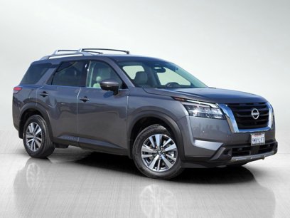 Certified 2024 Nissan Pathfinder SL