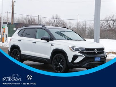 New 2024 Volkswagen Taos SE
