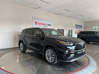 Used 2024 Toyota Highlander Platinum