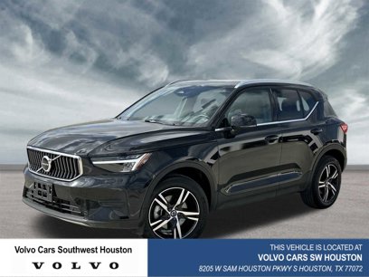 Certified 2025 Volvo XC40 B5 Core