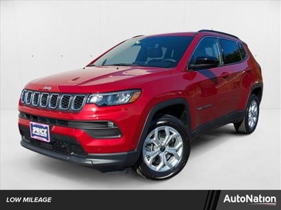 Used 2025 Jeep Compass Latitude w/ Convenience Group