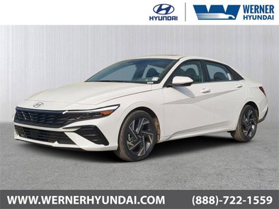 New 2025 Hyundai Elantra SEL