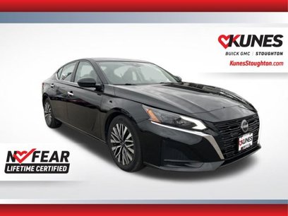 Used 2023 Nissan Altima 2.5 SV