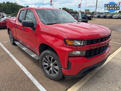 Certified 2019 Chevrolet Silverado 1500 Custom w/ Custom Convenience Package