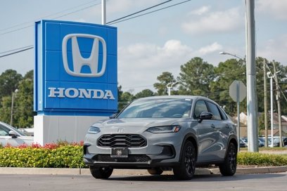 New 2025 Honda HR-V Sport