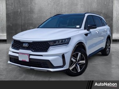 Used 2021 Kia Sorento S w/ Panoramic Sunroof Package