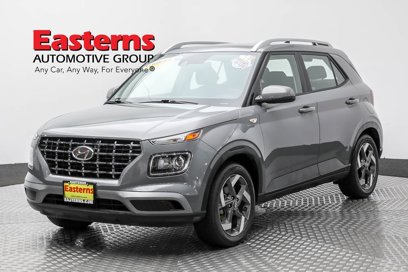Used 2021 Hyundai Venue SEL w/ Cargo Package