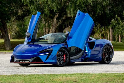 New 2025 McLaren Artura Spider