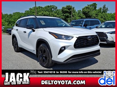 New 2025 Toyota Highlander XLE