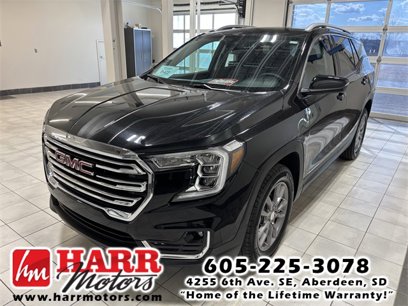 Used 2024 GMC Terrain SLT