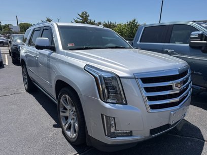 Used 2017 Cadillac Escalade Premium Luxury