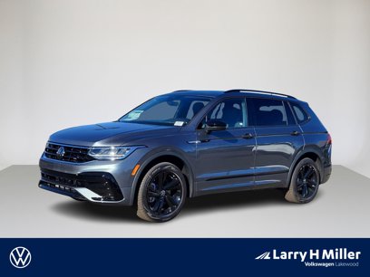 New 2024 Volkswagen Tiguan SE R-Line
