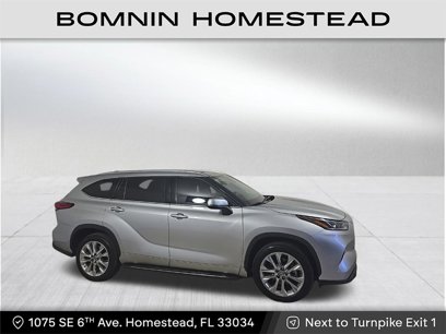 Used 2022 Toyota Highlander Limited