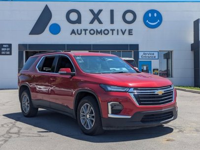 Used 2023 Chevrolet Traverse LT