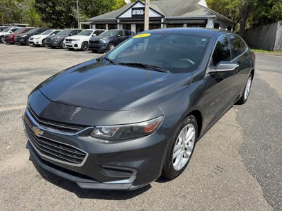 Used 2017 Chevrolet Malibu LT