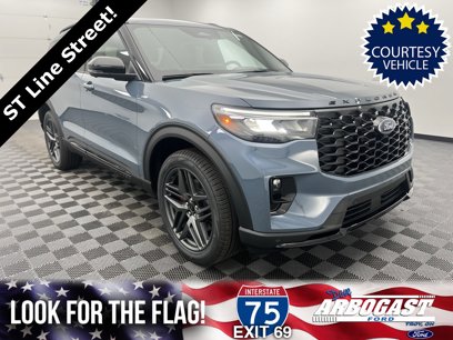 New 2025 Ford Explorer ST-Line w/ Premium Package