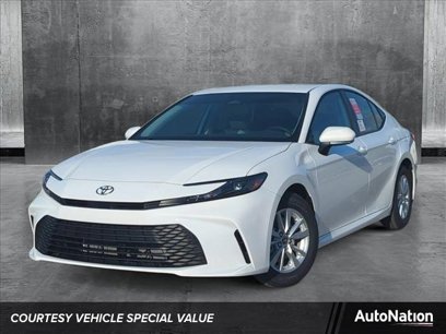 New 2025 Toyota Camry LE
