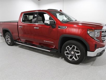 Used 2022 GMC Sierra 1500 SLT w/ SLT Premium Plus Package