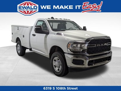 New 2024 RAM 2500 Tradesman w/ Chrome Appearance Group