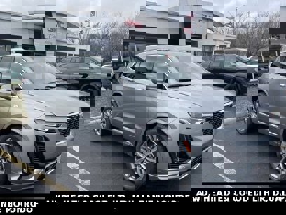 New 2025 Cadillac XT6 Premium Luxury w/ Technology Package