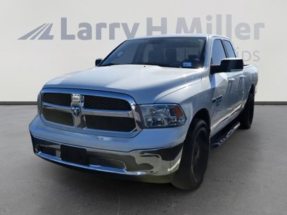 Used 2019 RAM 1500 Classic SLT w/ Luxury Group