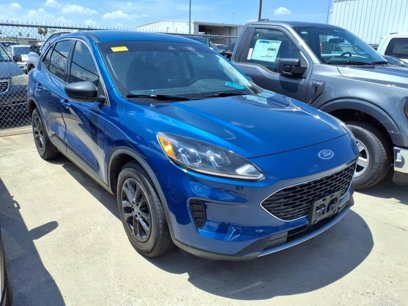 Used 2022 Ford Escape SE