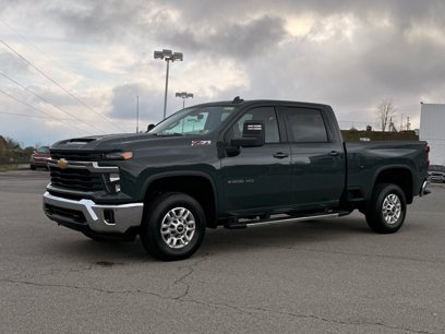 New 2025 Chevrolet Silverado 2500 LT w/ Convenience Package
