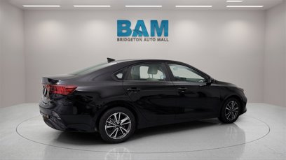 Used 2022 Kia Forte LXS