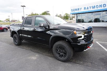 New 2024 Chevrolet Silverado 1500 ZR2 w/ Technology Package