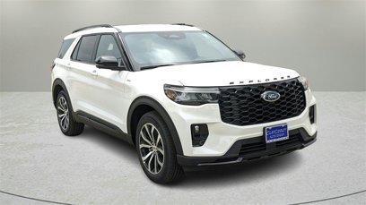 New 2025 Ford Explorer ST-Line