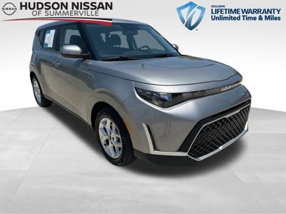 Used 2023 Kia Soul LX w/ Option Group 015